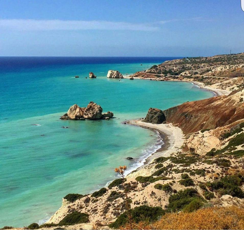 2 Bedroom Townhouse, Close To Paphos Harbour, Use Of Onsite Facilities Екстер'єр фото